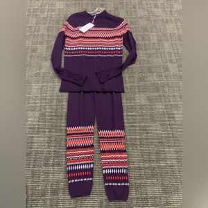 NWT Seamless Base Layers Whole garment knitwear Pullover with matching legging.